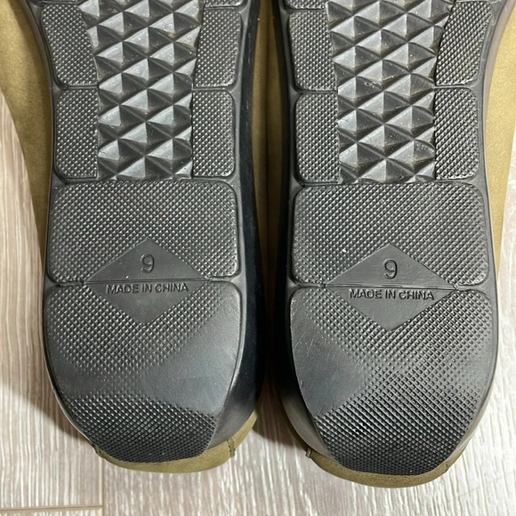 Covington Leather Suede Olive Green Slip On Loafers 9 - Picture 8 of 16